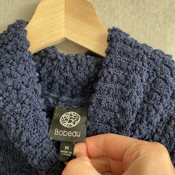 Bobeau
popcorn turtleneck sweater   - Picture 3 of 6